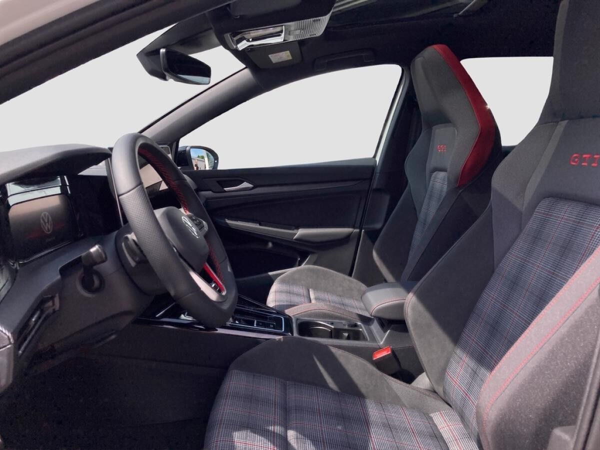 Volkswagen Golf GTI 2,0 l TSI *Tageszulassung - sofort verfügbar*