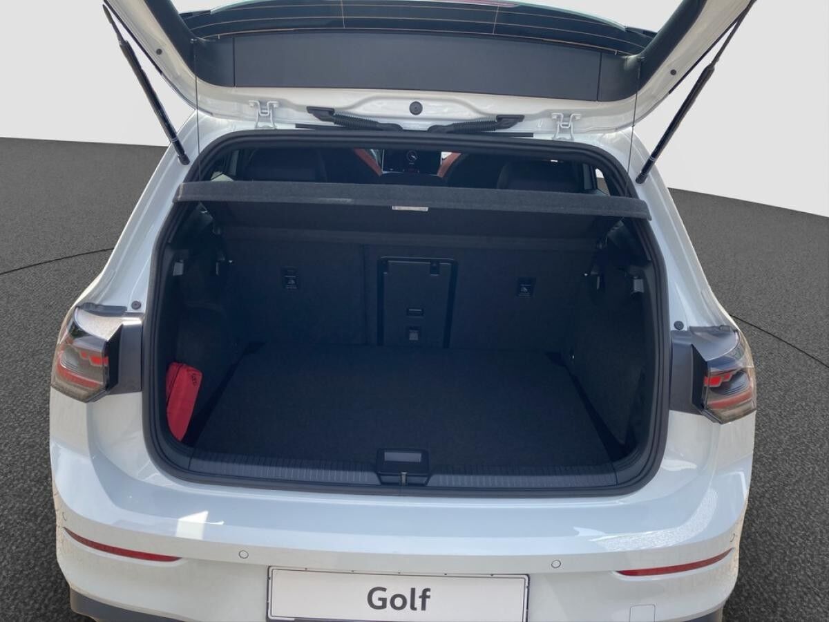 Volkswagen Golf GTI 2,0 l TSI *Tageszulassung - sofort verfügbar*