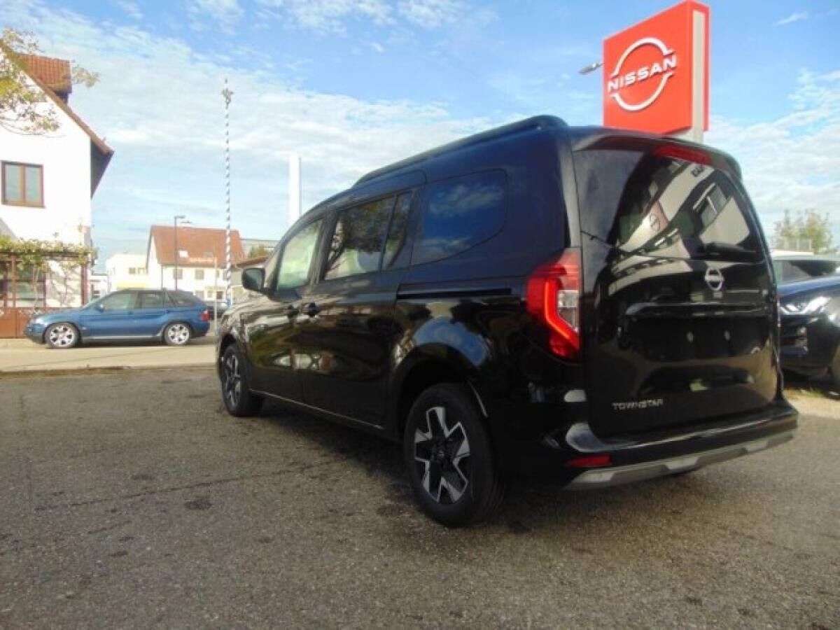 Nissan Townstar Kombi Tekna L2 DIG-T AT Design