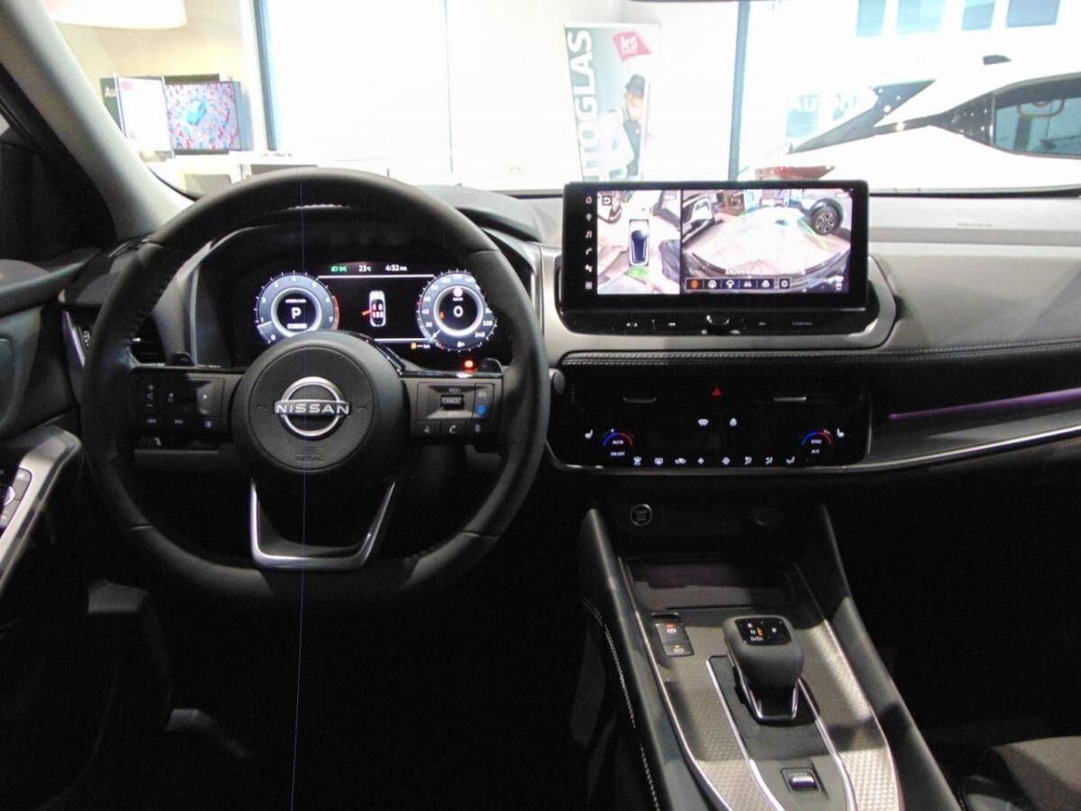 Nissan Qashqai QASHQAI N-Connecta 1.3 DIG-T Mild-Hybrid AT (B)