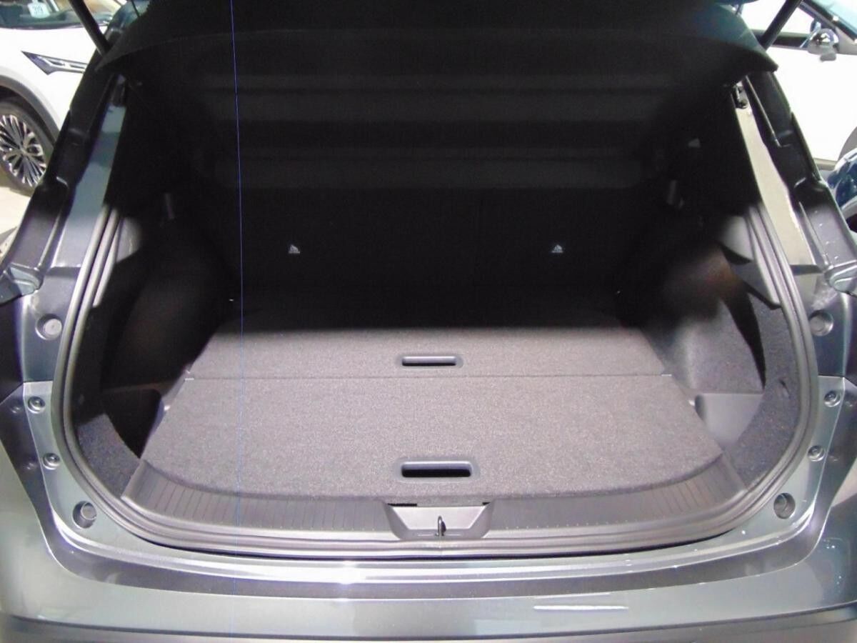 Nissan Qashqai QASHQAI N-Connecta 1.3 DIG-T Mild-Hybrid AT (B)