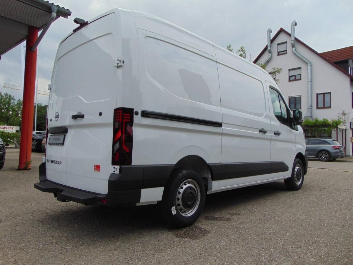 Nissan Interstar N-Connecta L2H2 3,5 dCi AHK