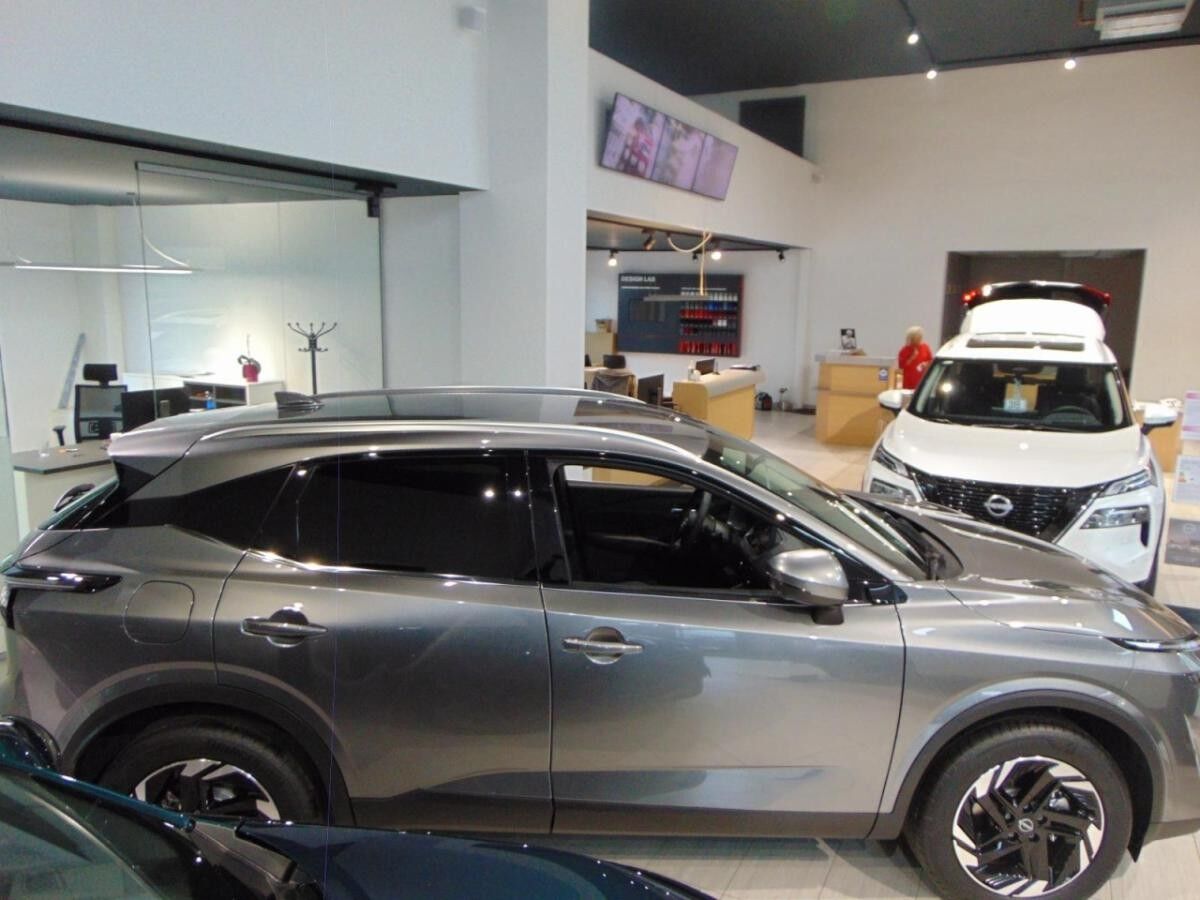 Nissan Qashqai QASHQAI N-Connecta 1.3 DIG-T Mild-Hybrid AT (B)