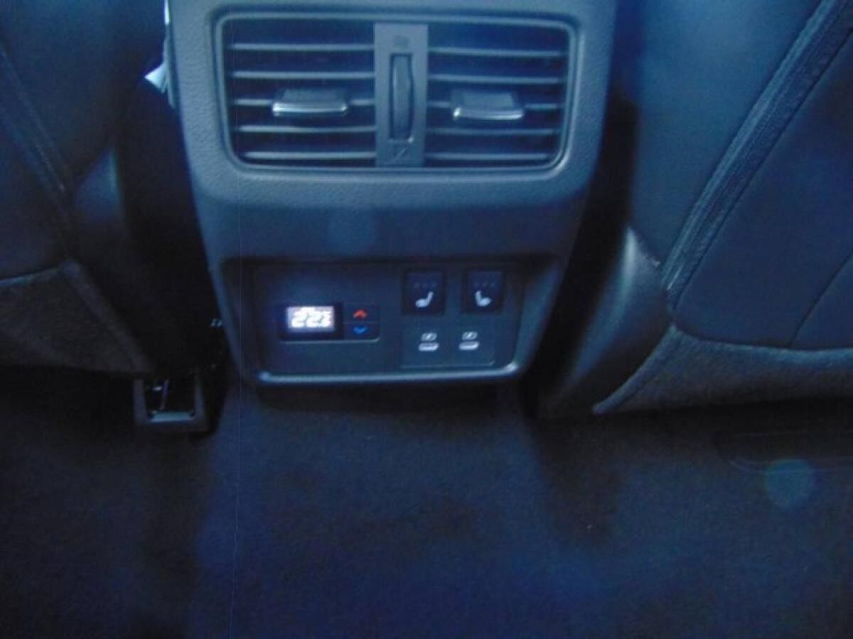 Nissan X-Trail Tekna 1.5 VC-T Mild-Hybrid AT