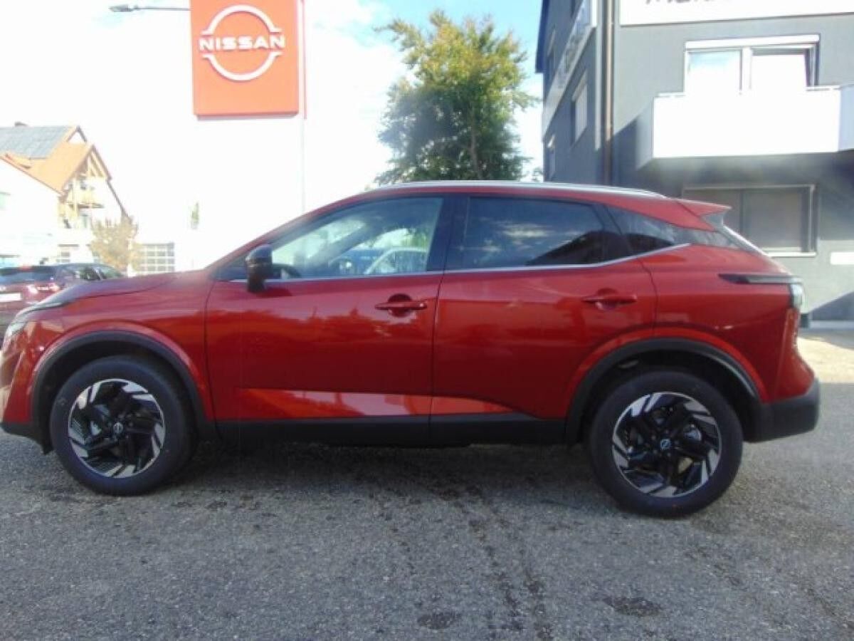 Nissan Qashqai N-Design 1.3 DIG-T AT PGD Komfort