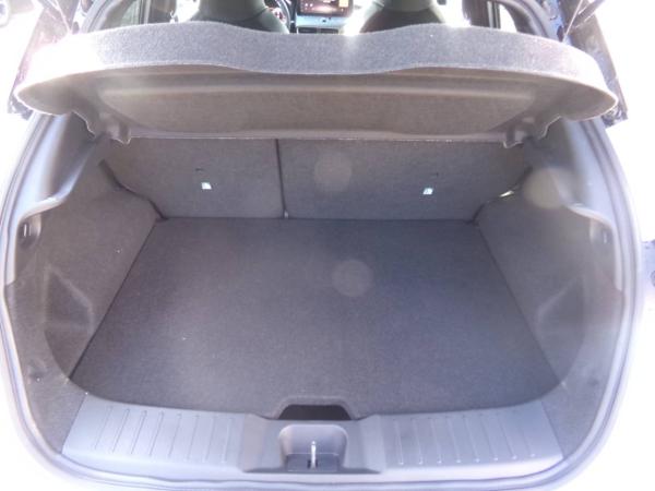 Nissan Juke JUKE N-Connecta 1.0 DIG-T 7DCT Klima