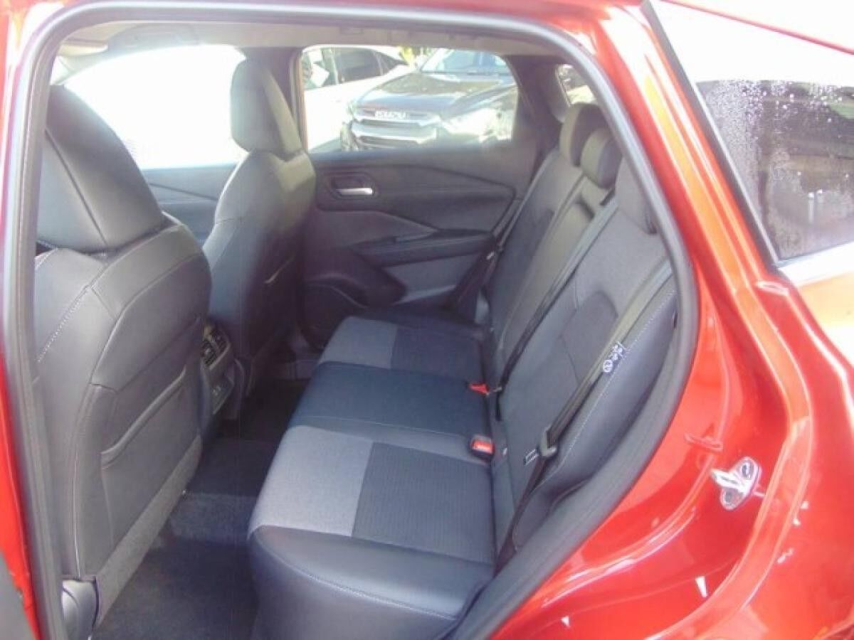 Nissan Qashqai N-Design 1.3 DIG-T AT PGD Komfort