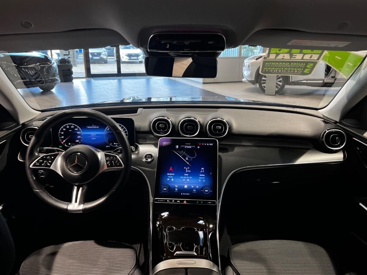 Mercedes-Benz C 300 e C -Klasse Lim ACC+AHKLED+Navi+KAM+SR&WR