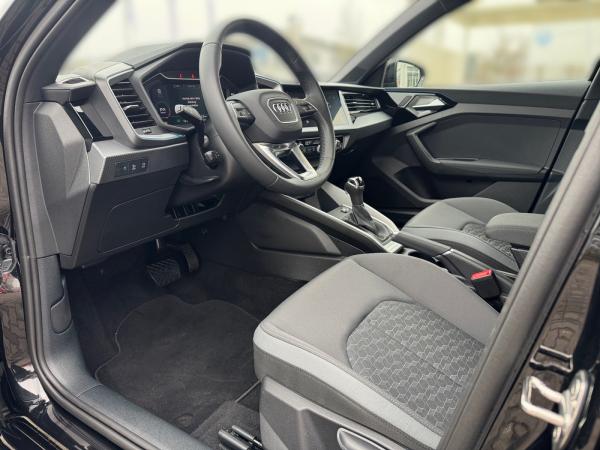 Audi A1 Sportback 25 TFSI S tronic LED, Sportsitze