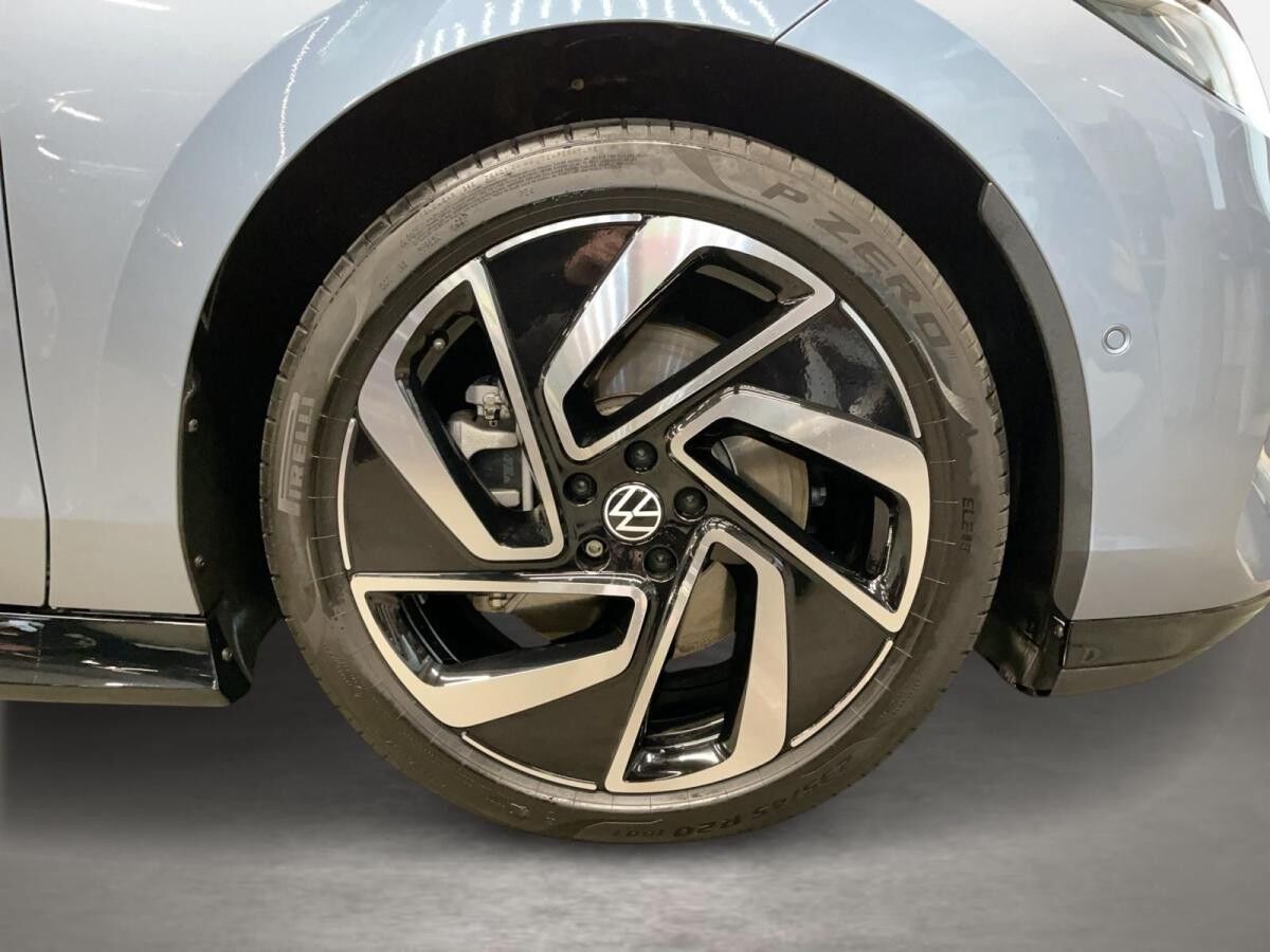 Volkswagen ID.7 Tourer Pro electric Automatik ACC AHK