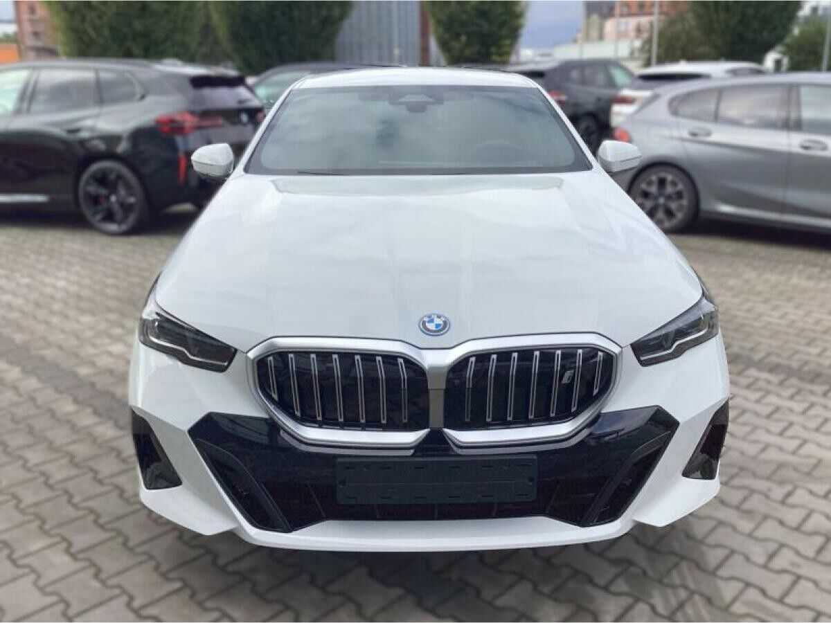 BMW i5 xDrive40 Lim. M-SPORT 0,25% Versteuerung und +25% NACHLASS -SCHNELL SEIN!!!!