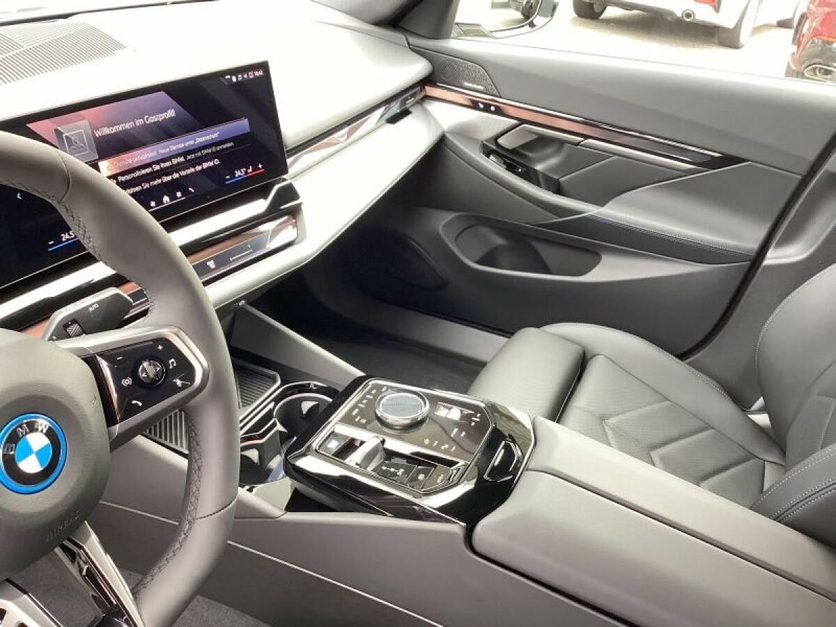 BMW i5 xDrive40 Lim. M-SPORT 0,25% Versteuerung und +25% NACHLASS -SCHNELL SEIN!!!!