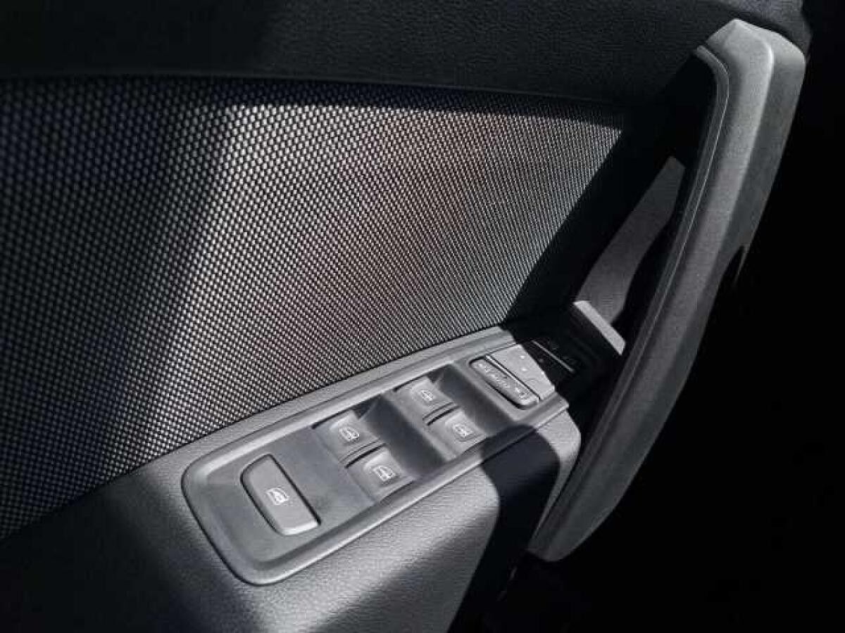 Nissan Townstar Kombi L1 130 Automatik Tekna +ACC+SHZ