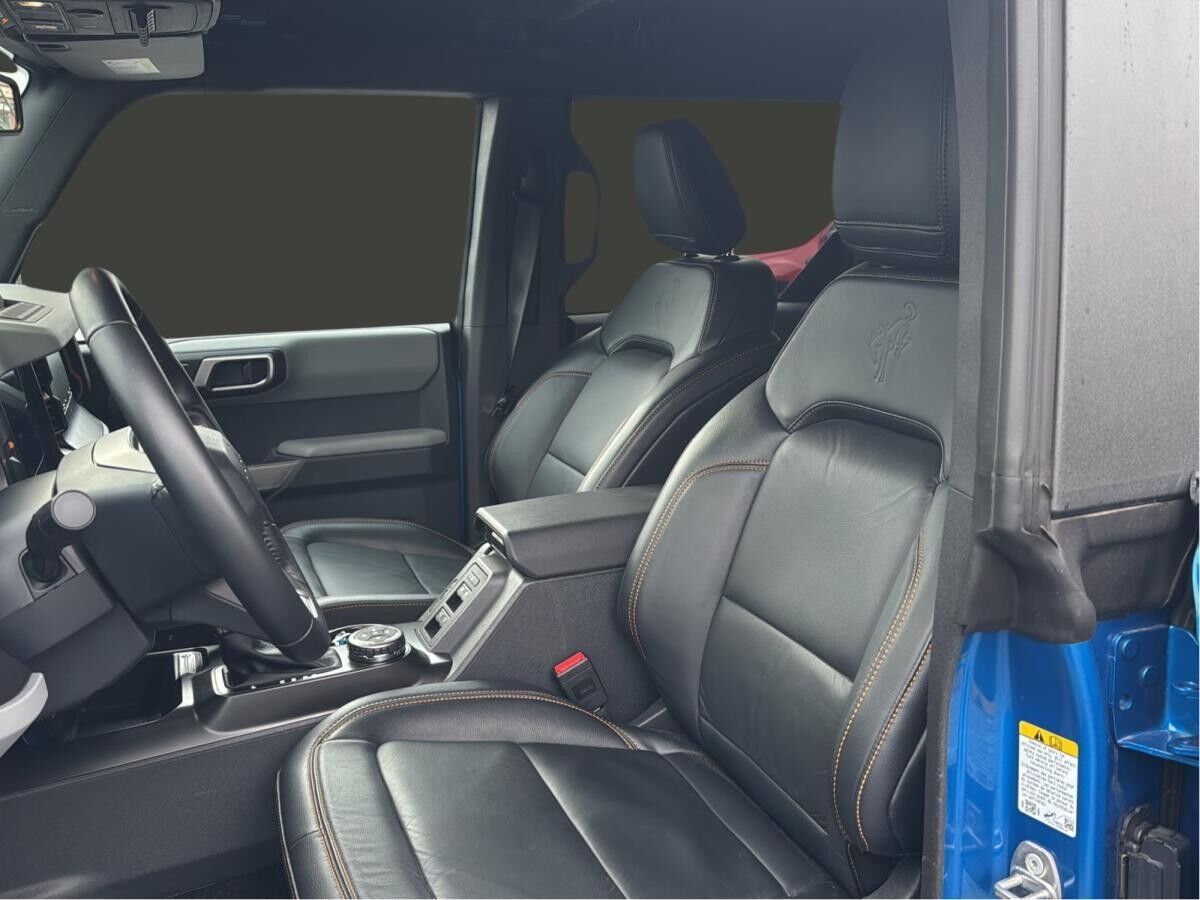 Ford Bronco Badlands + Heckzelt + B&O + Diff Sperre