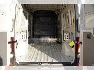 Volkswagen Crafter 35 Kasten lang Hochdach L4H3 LED ACC PDC