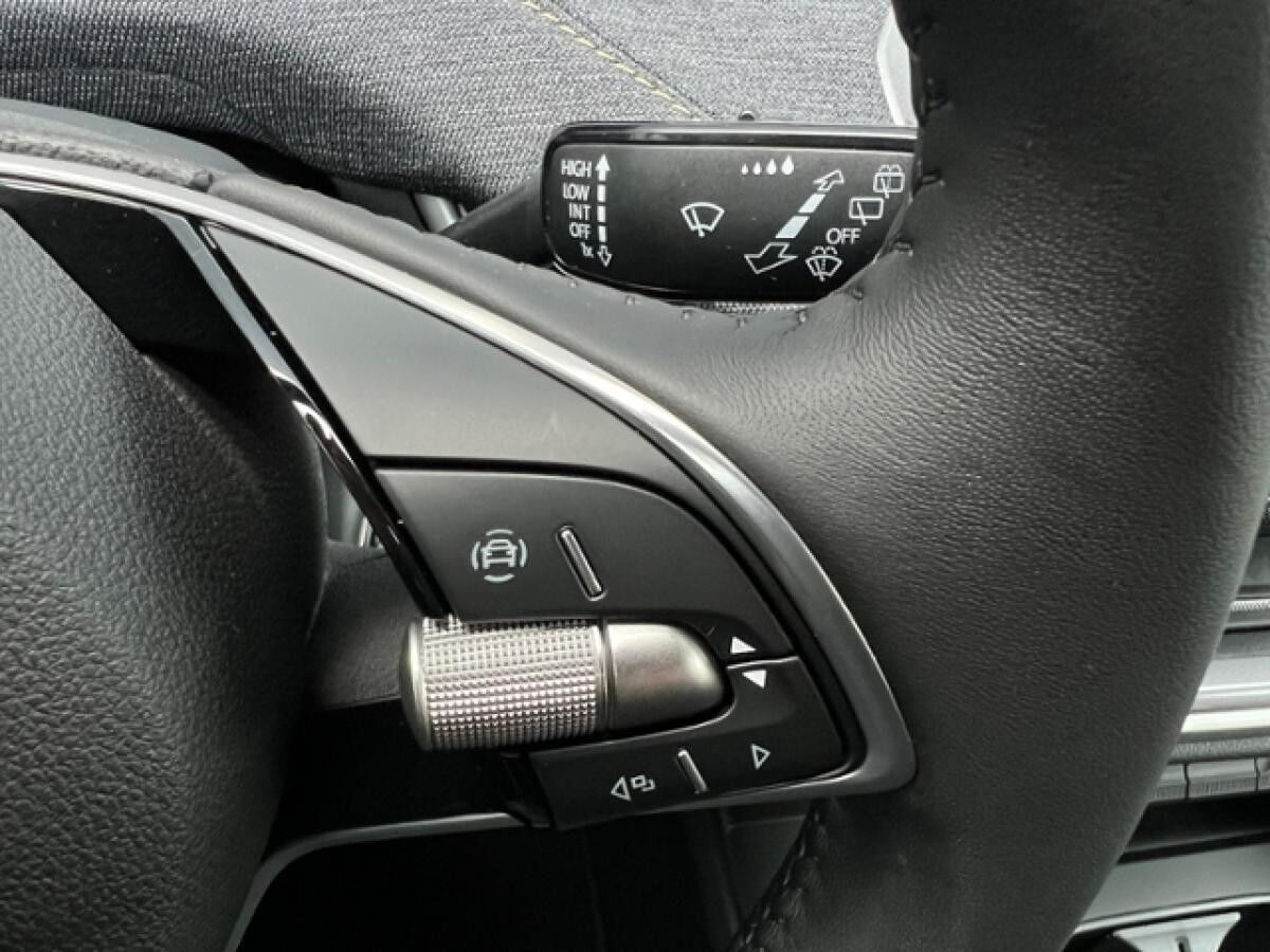 Skoda Elroq 50 Tour *Rückfahrkamera, Chrom-Paket*