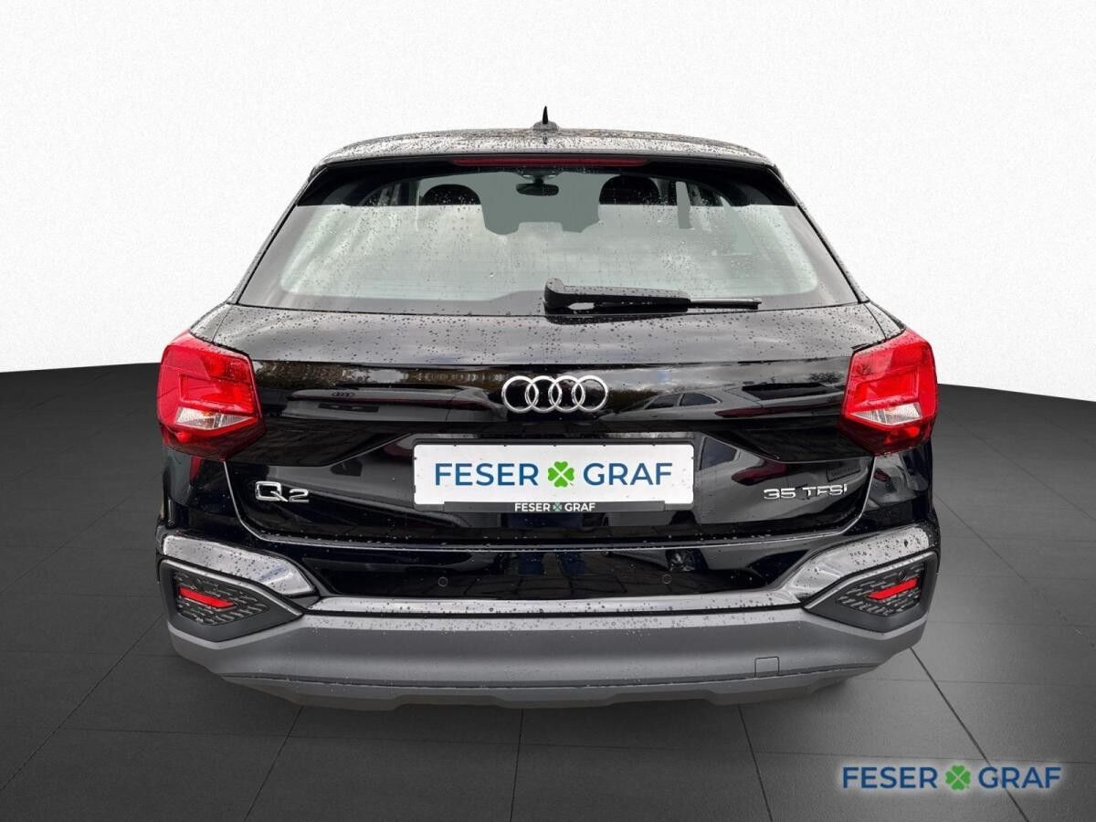 Audi Q2 Klima Komfortpaket RFK Smartphone Interface