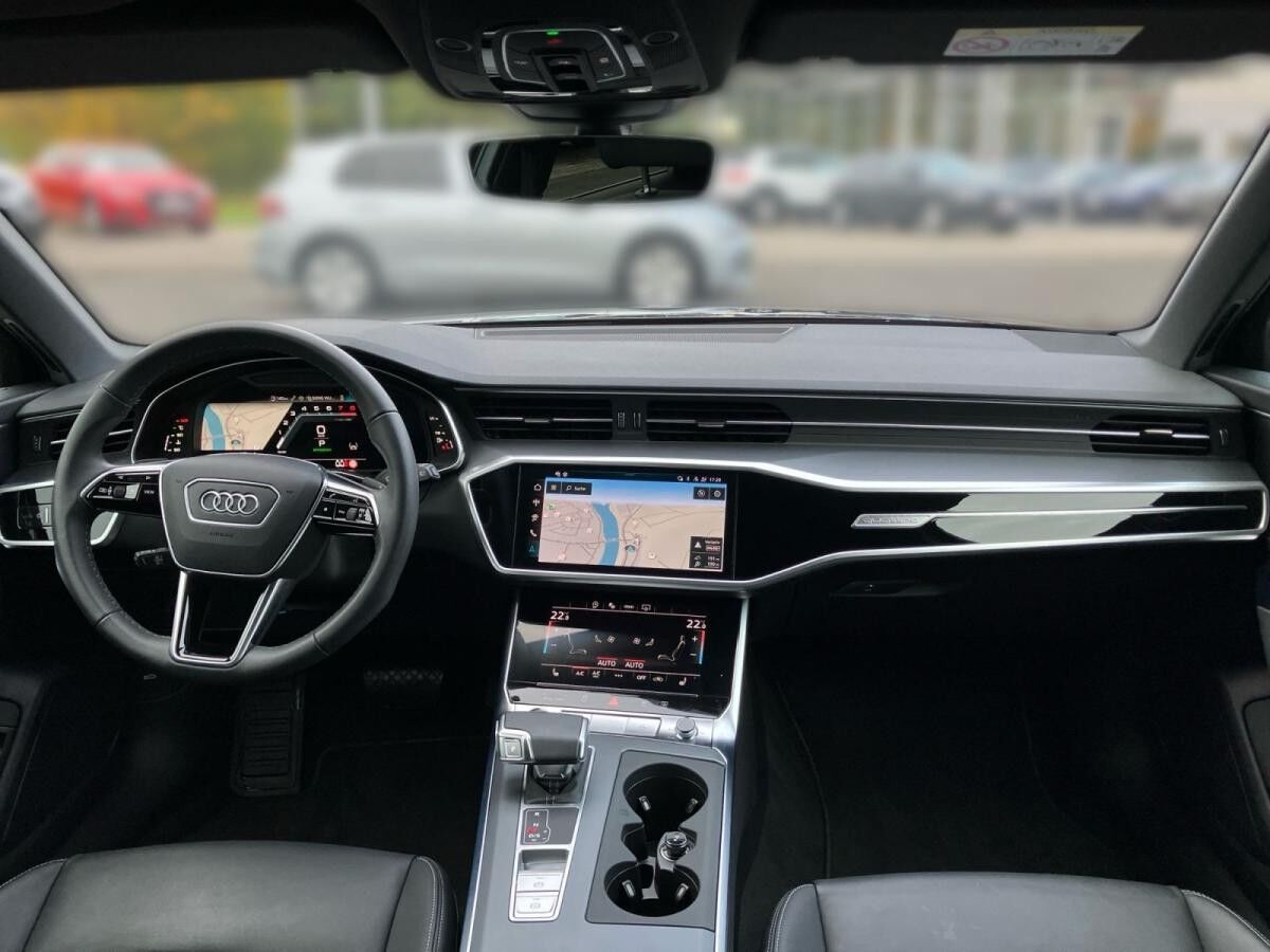 Audi A6 Avant advanced 45TFSI quattro S-tronic / Pano