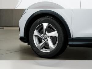 Audi Q3 advanced 35TFSI S-tronic / MMI-Navi plus, RFK