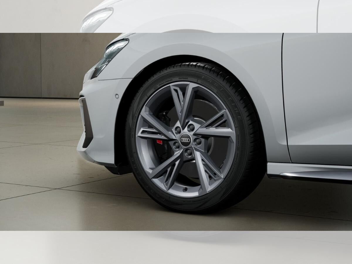 Audi S3 Limousine TFSI S-tronic / ParkAssi, LED, RFK