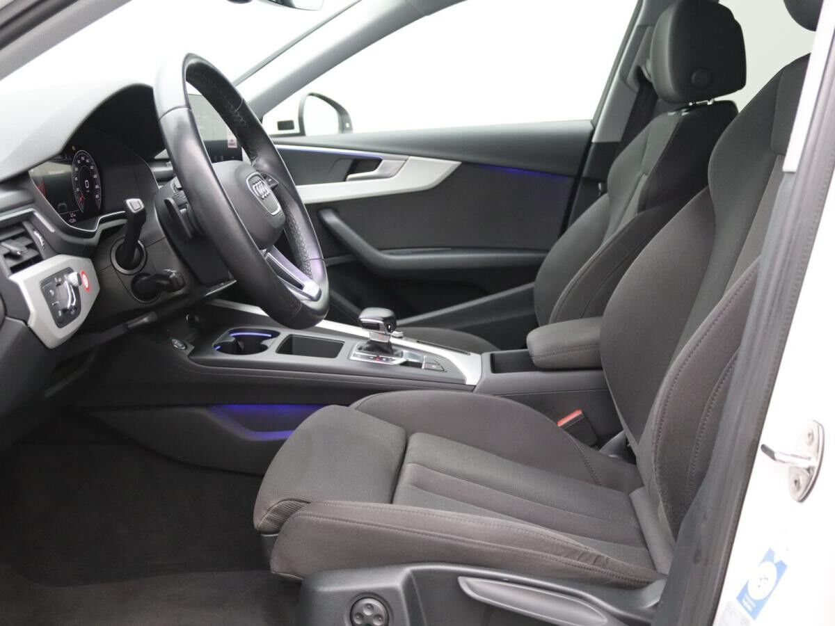 Audi S3 Limousine TFSI S-tronic / ParkAssi, LED, RFK