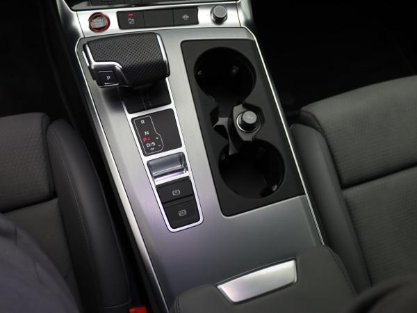 Audi S6 Avant TDI quattro / MMI-Navi plus, LED, RFK