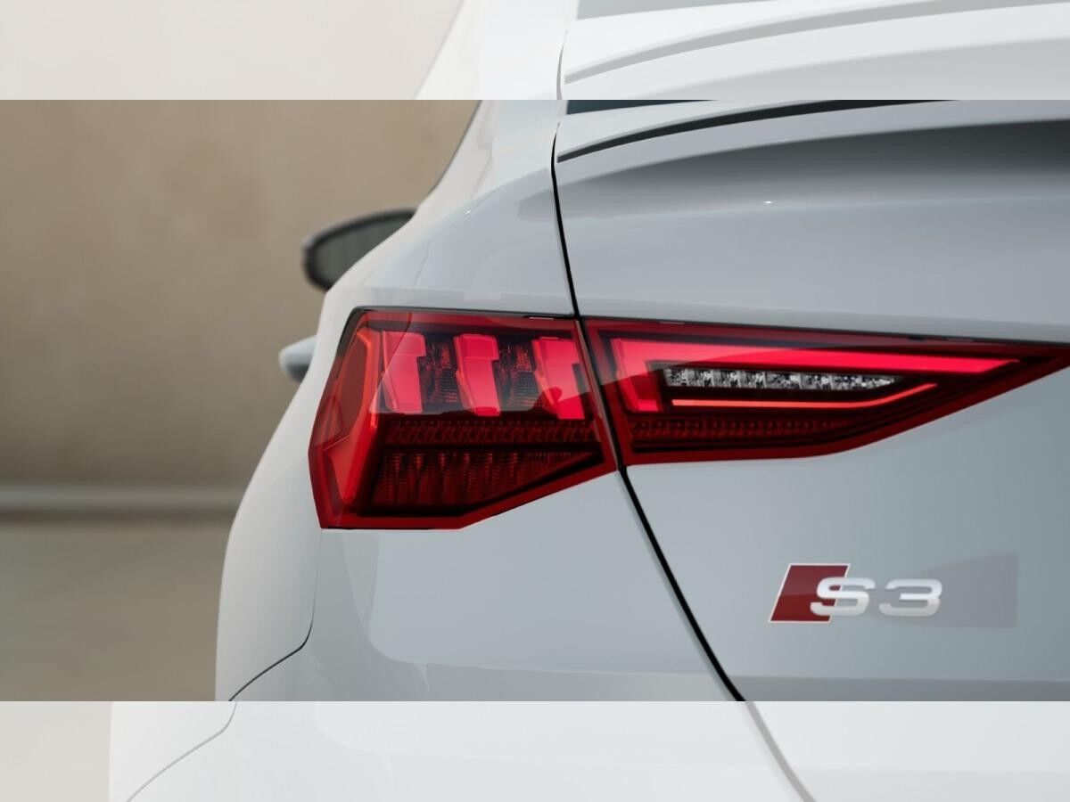 Audi S3 Limousine TFSI S-tronic / ParkAssi, LED, RFK