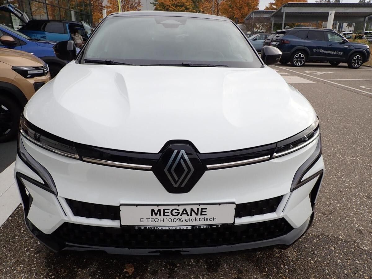 Renault Megane E-Tech Techno 220 Comfort Range