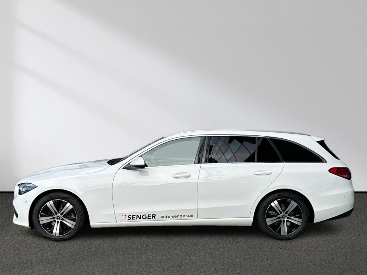 Mercedes-Benz C 200 T Avantgarde Digital-Light AHK Ambiente