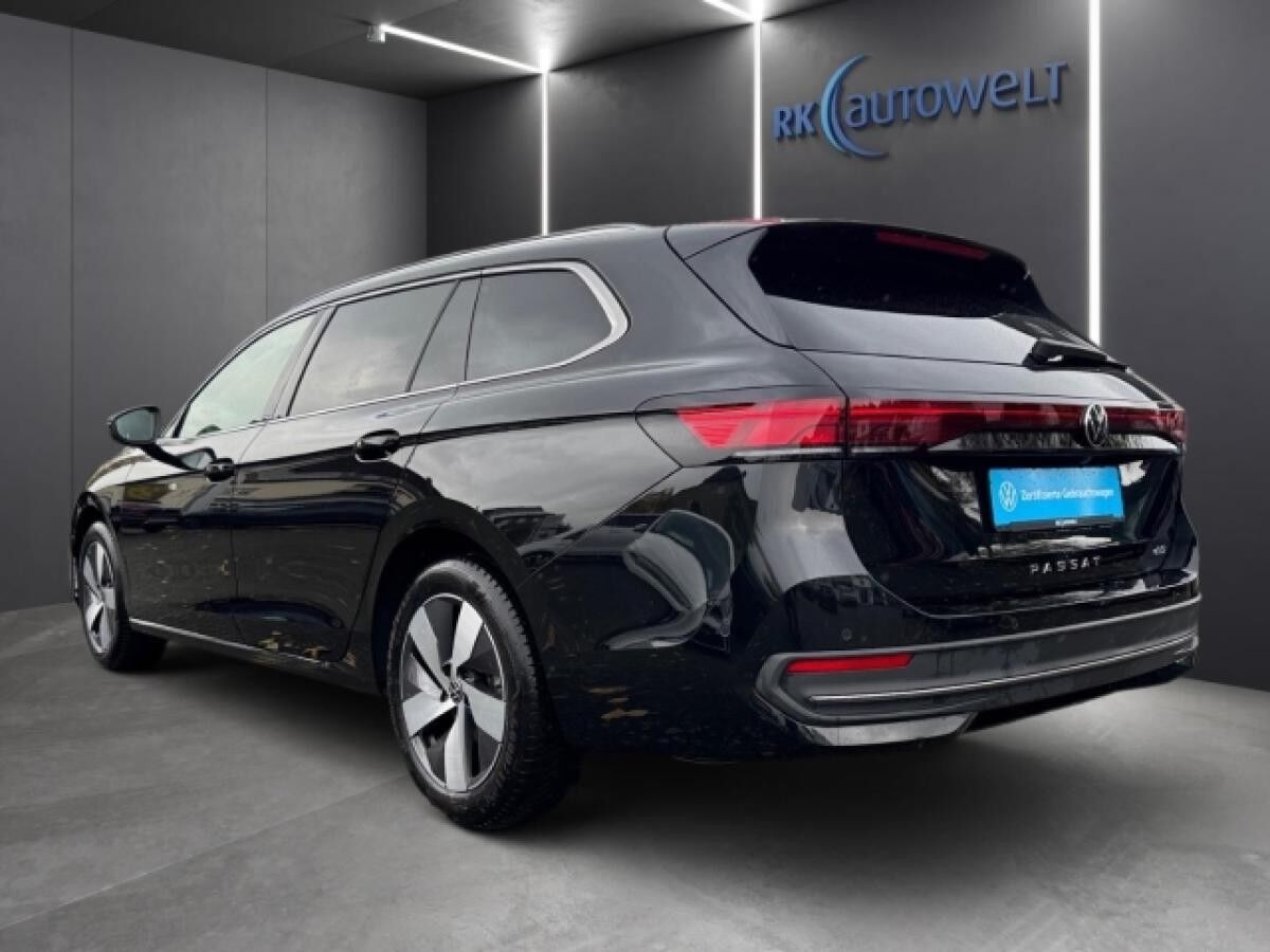 Volkswagen Passat Variant Business 1,5 l eTSI DSG LED Navi AHK Climatronic