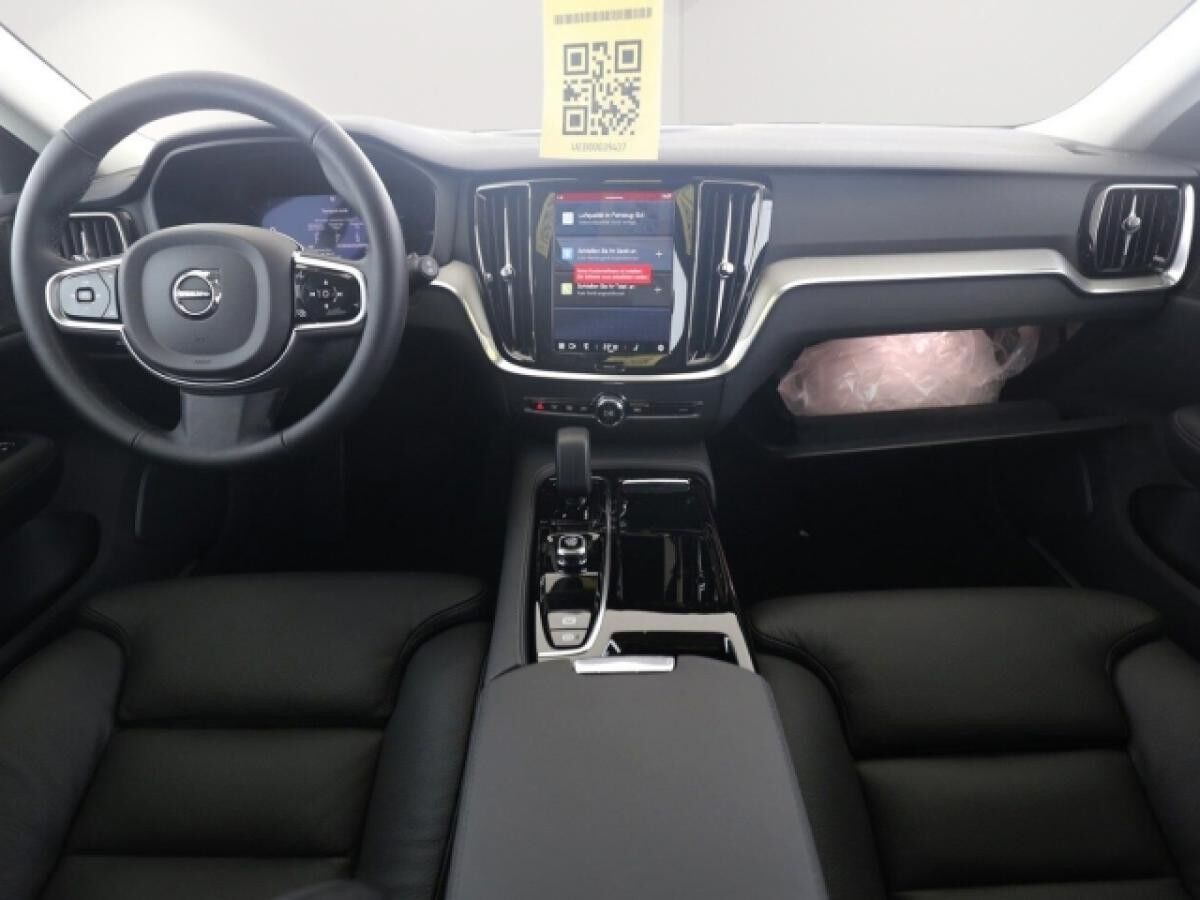 Volvo V60 T6 Plus Dark  Plug-In Hybrid AWD Voll-LED 360°Kamera