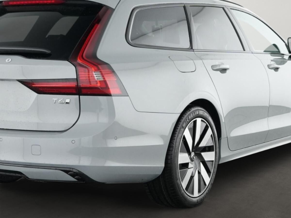 Volvo V90 T6 Plus Dark Plug-In Hybrid AWD Panoramadach 360°Kamera