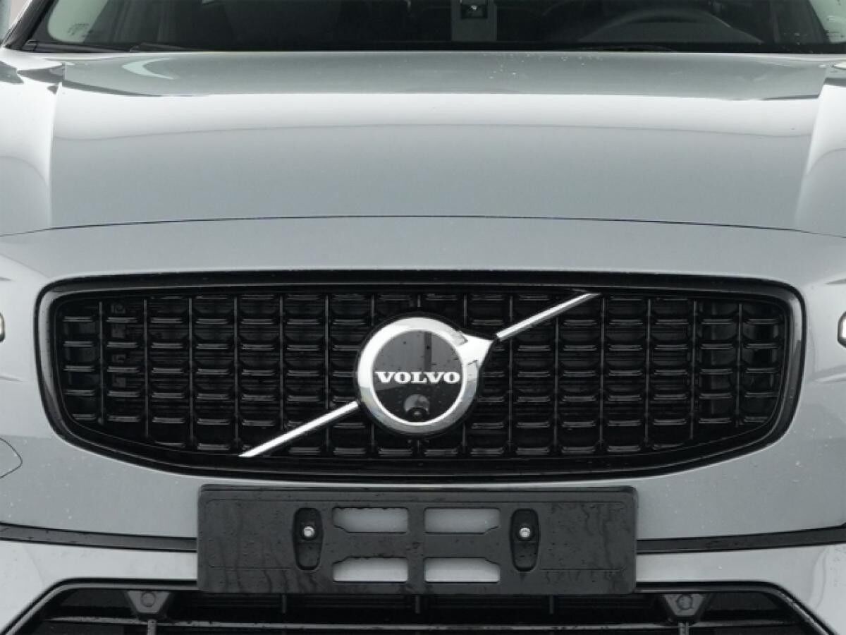 Volvo V90 T6 Plus Dark Plug-In Hybrid AWD Panoramadach 360°Kamera