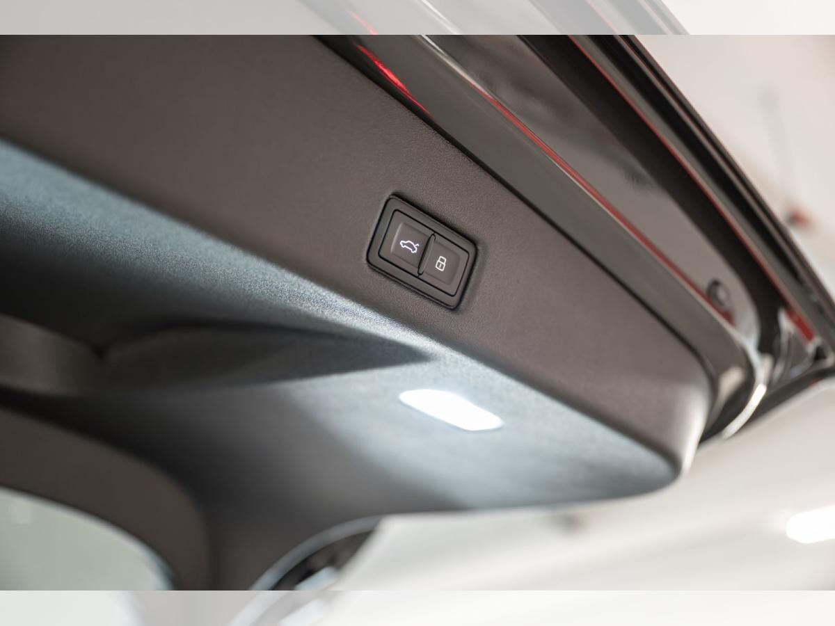 Audi Q5 Sportback TDI qu. S tronic S LINE/360°/TECH+