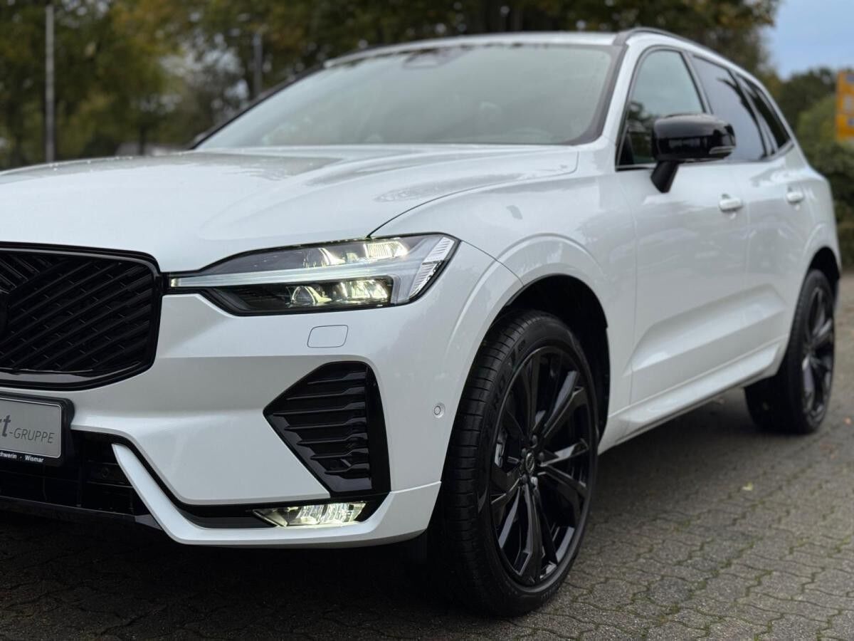 Volvo XC60 B5 AWD ULTRA -BLACK EDITION- Facelift MJ26-