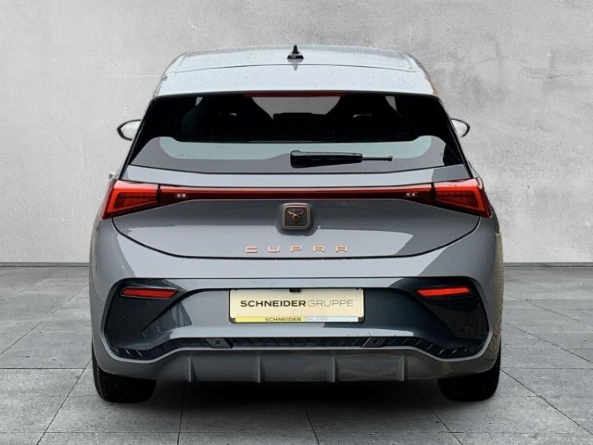 Cupra Born 231 PS 60 kWh *Loyal* CCS+NAVI+ACC+KAMERA+KESSY+SHZ+GJR