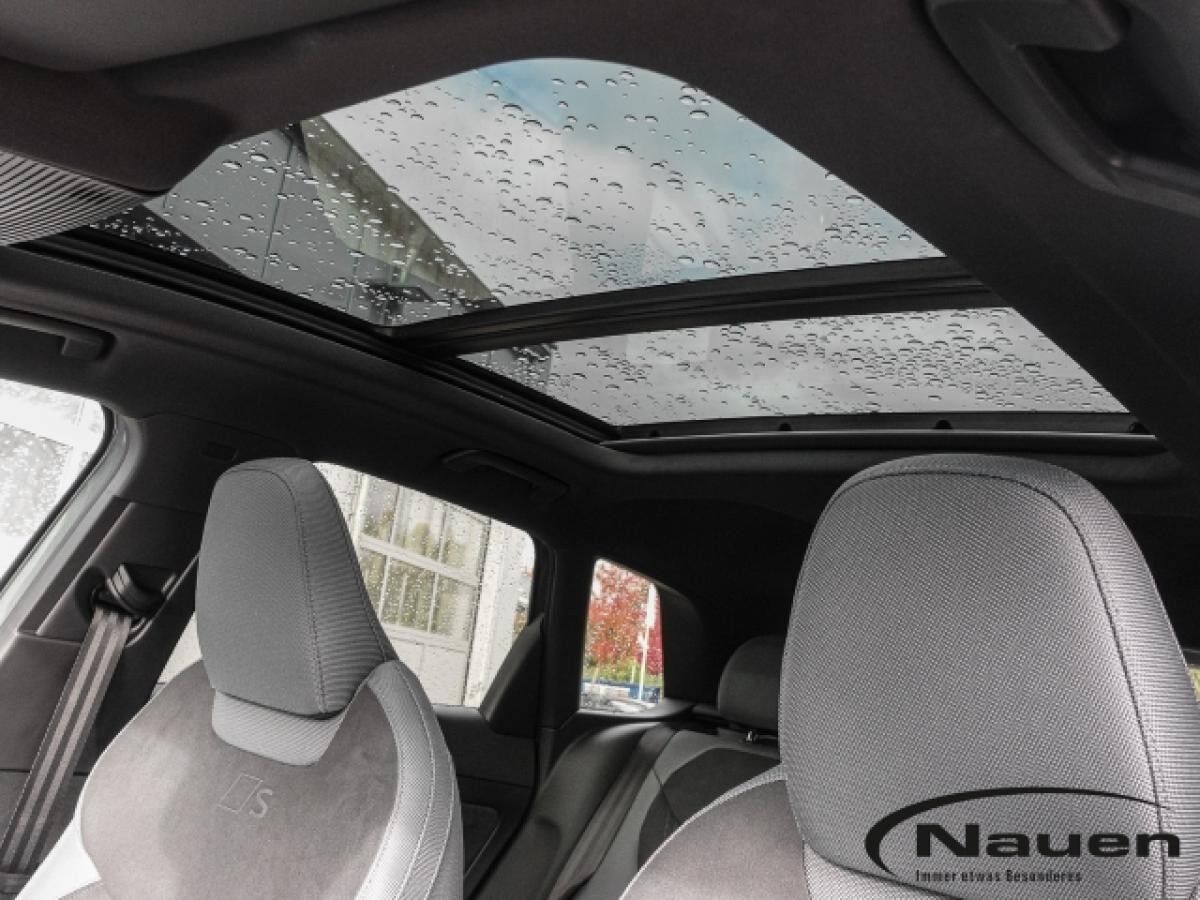 Audi Q3 SUV e-hybrid 200 kW quattro S line *TechPro*