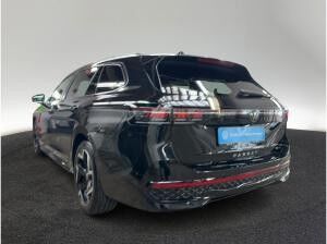 Volkswagen Passat Variant R-LINE 2.0 TDI DSG 4M IQ AHK HuD