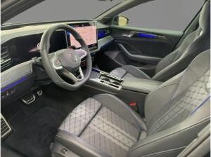 Volkswagen Passat Variant R-LINE 2.0 TDI DSG 4M IQ AHK HuD