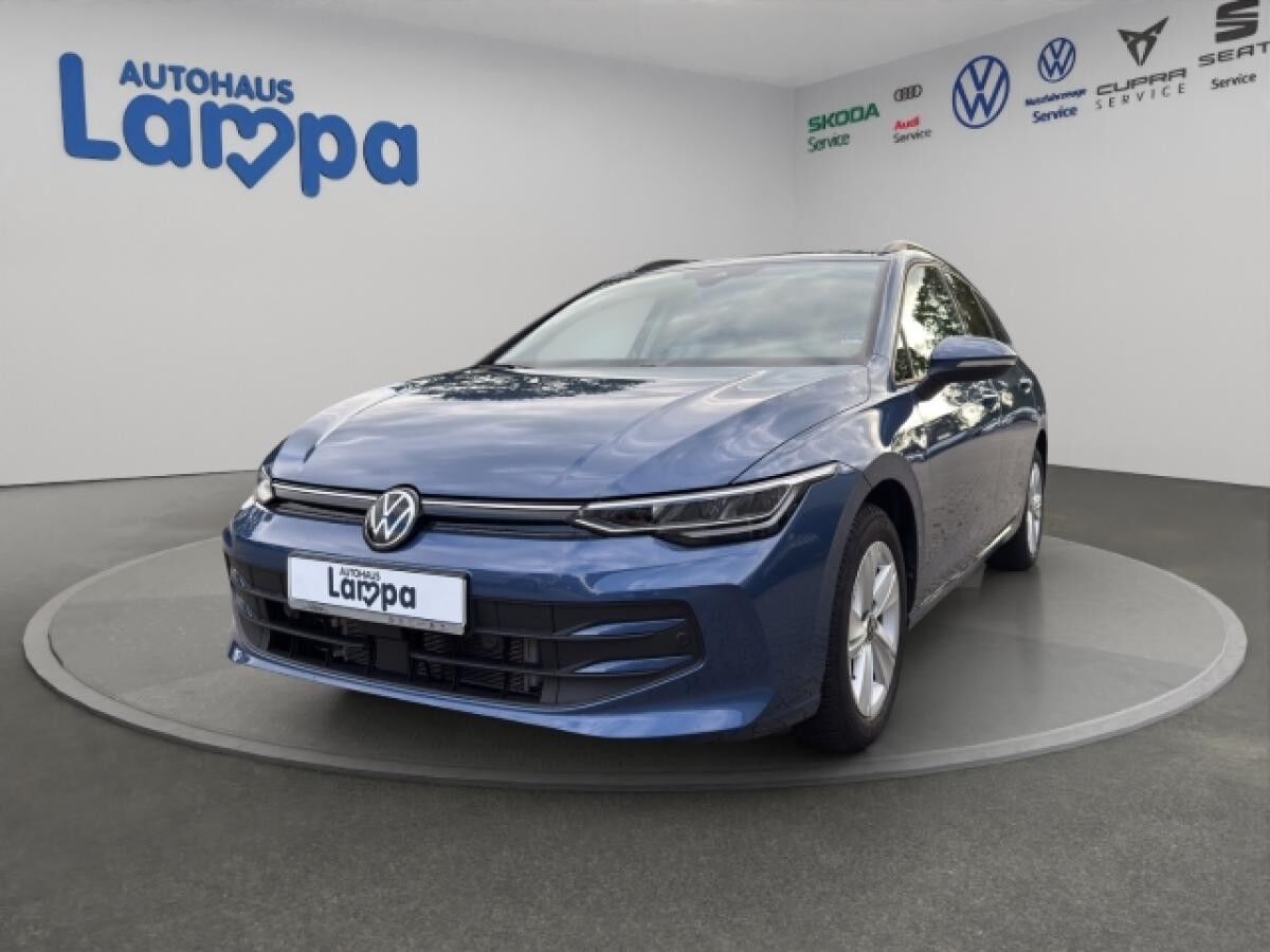 Volkswagen Golf VIII Variant Life 1.5 TSI AHK, Navi, Shzg