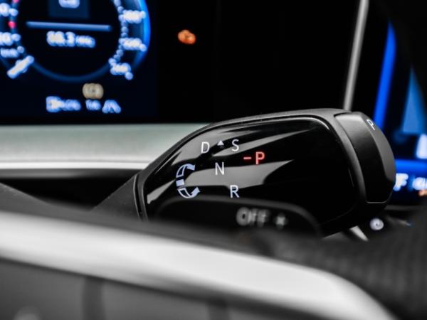 Volkswagen Tayron R-Line 2.0 TDI DSG AHK Navi Kamera IQ.Light