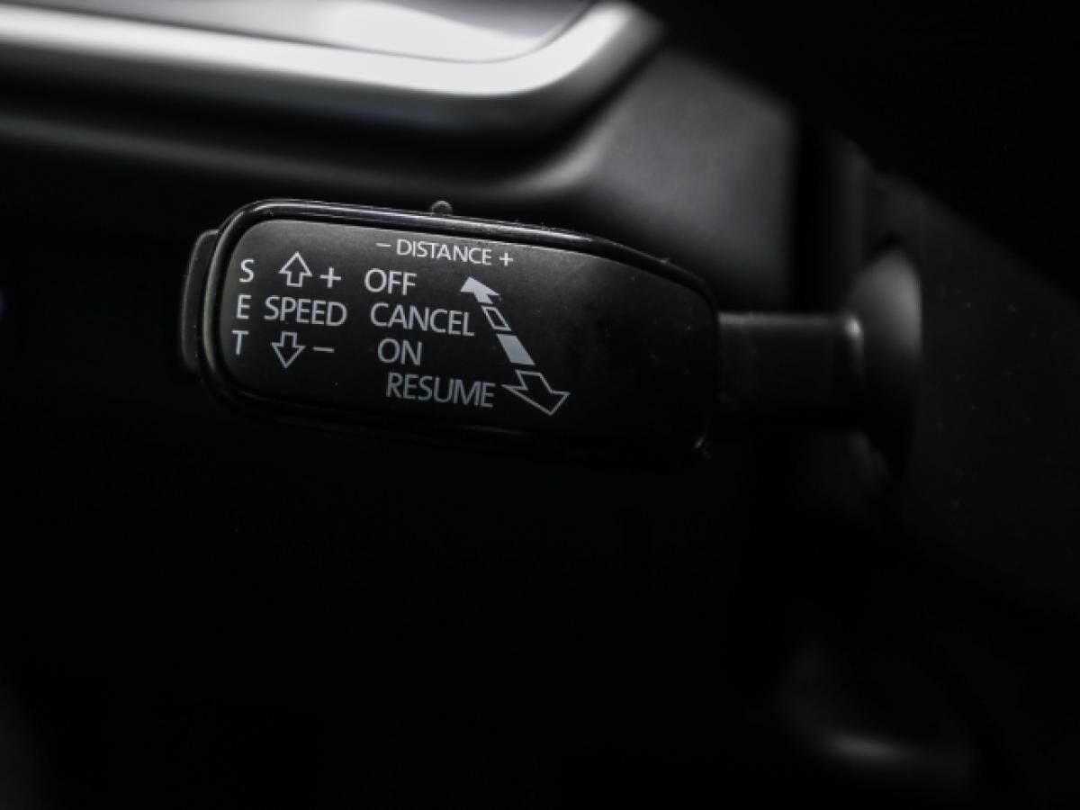 Skoda Elroq 60 Loft AHK Navi Kamera ACC