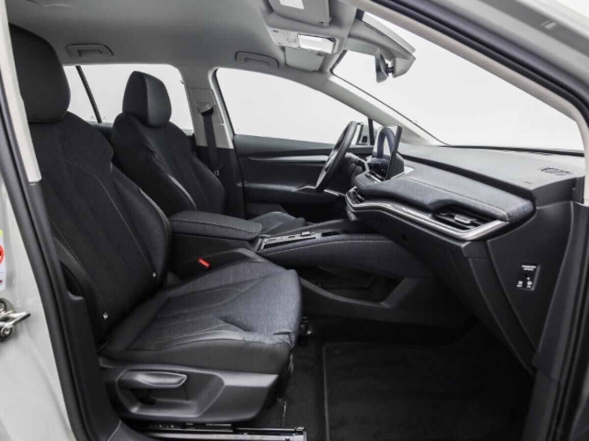 Skoda Elroq 60 Loft AHK Navi Kamera ACC
