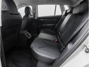 Skoda Elroq 60 Loft AHK Navi Kamera ACC