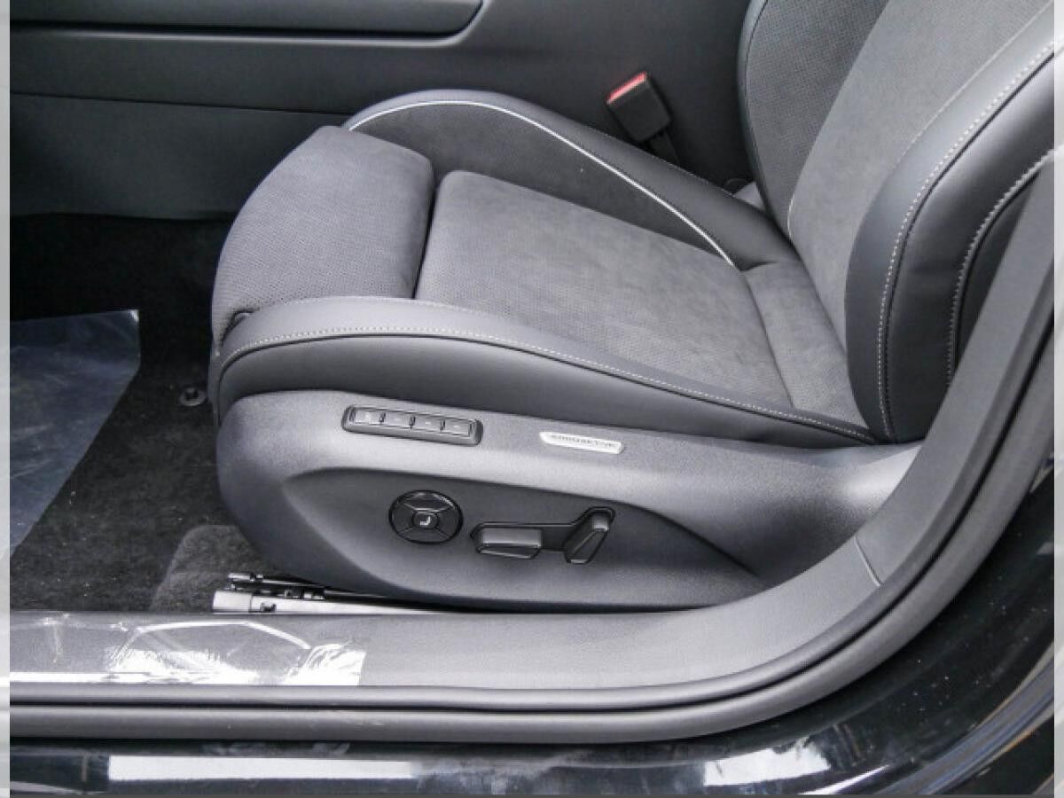 Volkswagen Passat Business 2,0 TDI 7 DSG AHK,IQ Lagerwagen !