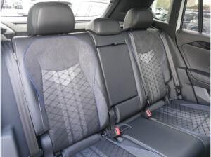 Volkswagen Tiguan R-Line 1,5 l eHybrid OPF / 6-Gang-Doppelkupplungsgetriebe DSG