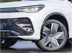 Volkswagen Tiguan R-Line 1,5 l eHybrid OPF / 6-Gang-Doppelkupplungsgetriebe DSG