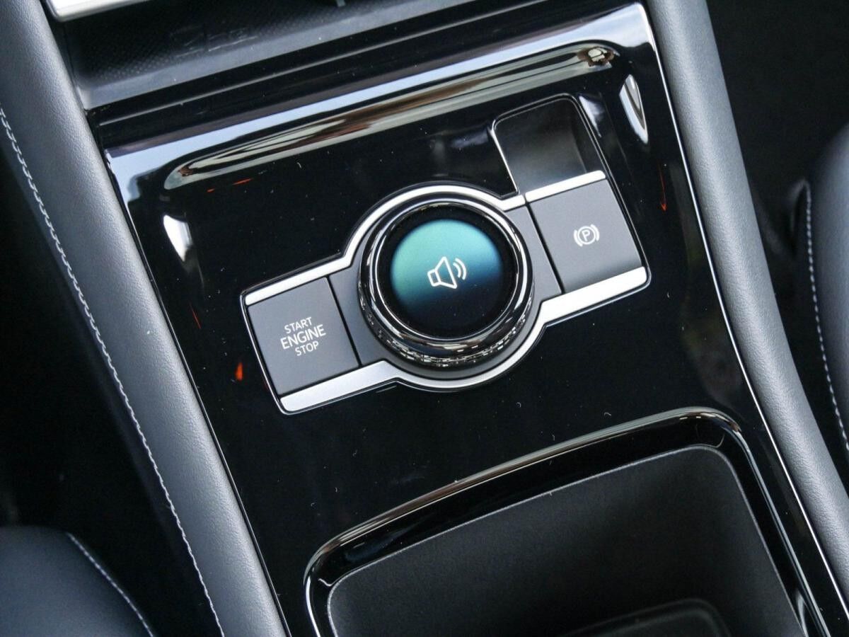 Volkswagen Tiguan R-Line 1,5 l eHybrid OPF / 6-Gang-Doppelkupplungsgetriebe DSG