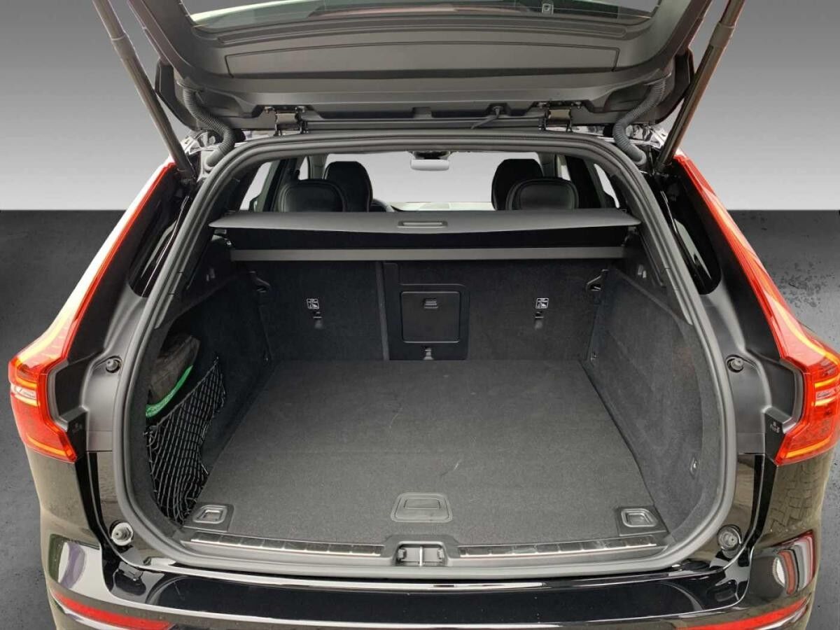 Volvo XC60 T6 Plus Black Edition+Lagom+360°+Licht+H/K