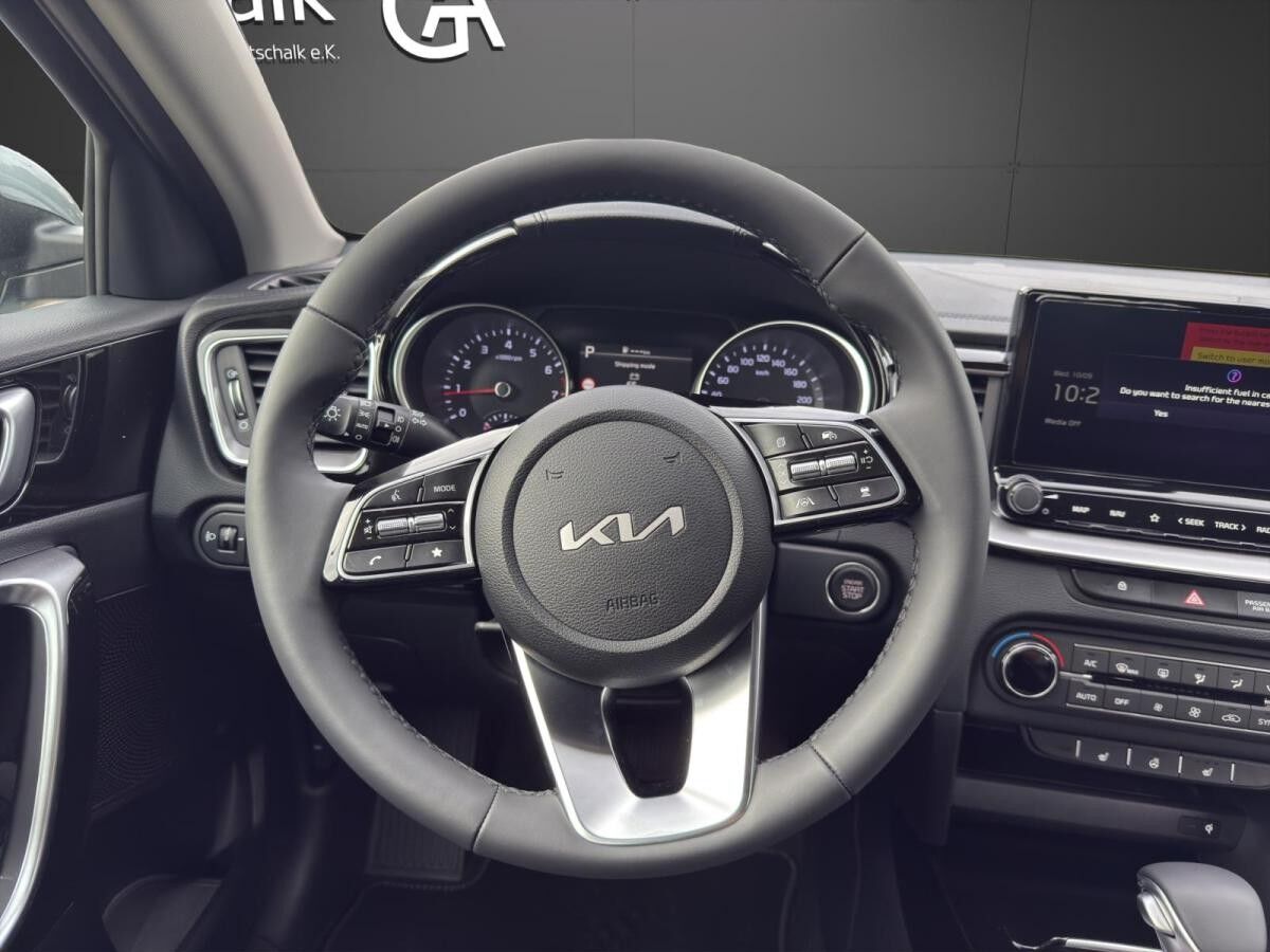 Kia Ceed 1.5 T-GDI 140 PS DCT Spirit *Tech-Paket*